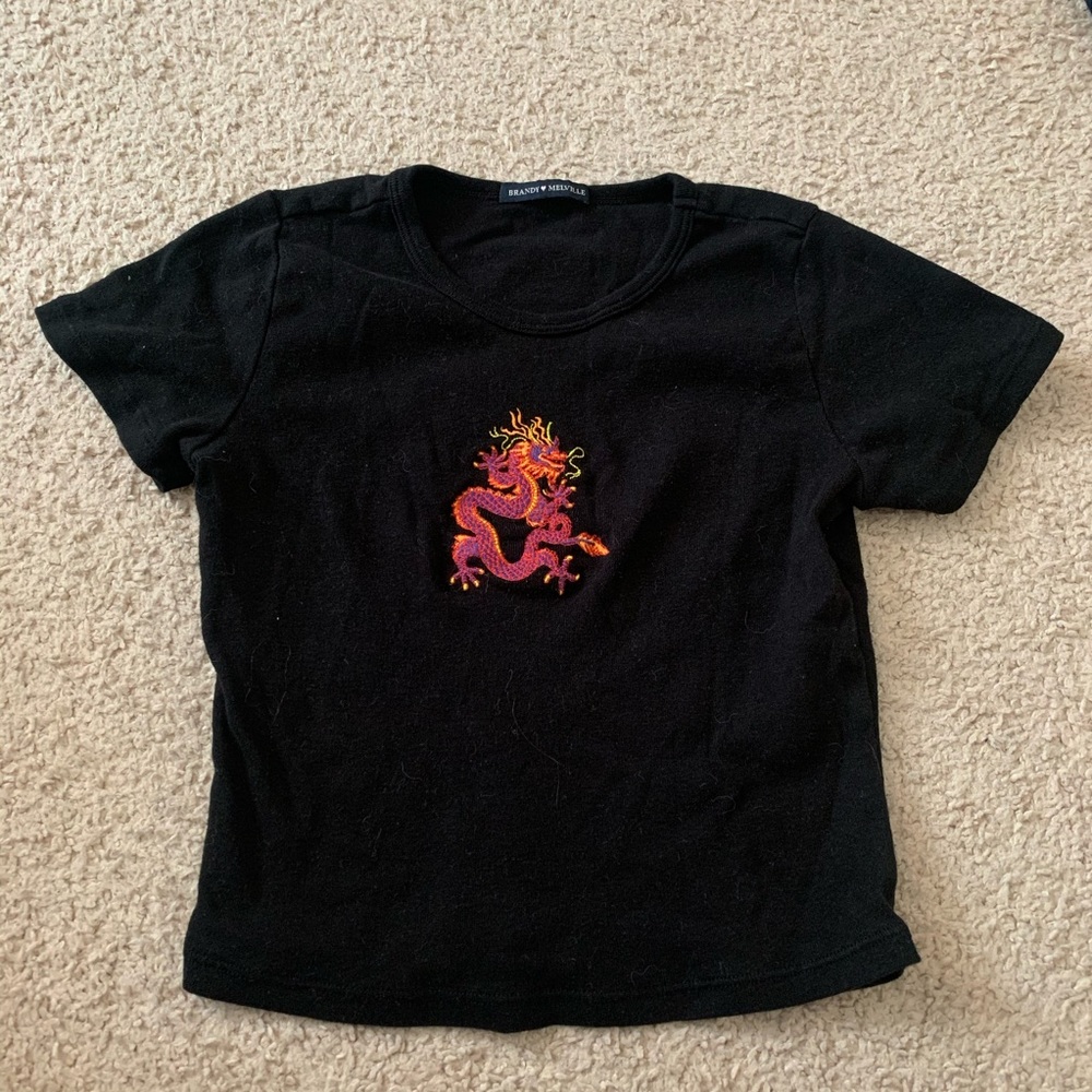 SOLD🚫 Brandy Melville Ashlyn Dragon T-Shirt